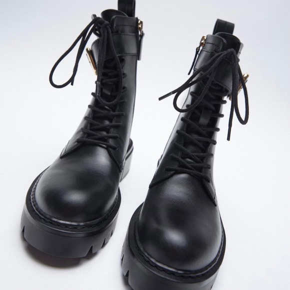 Zara Low Heeled Leather Ankle Boots Size 6 - Picture 3 of 7